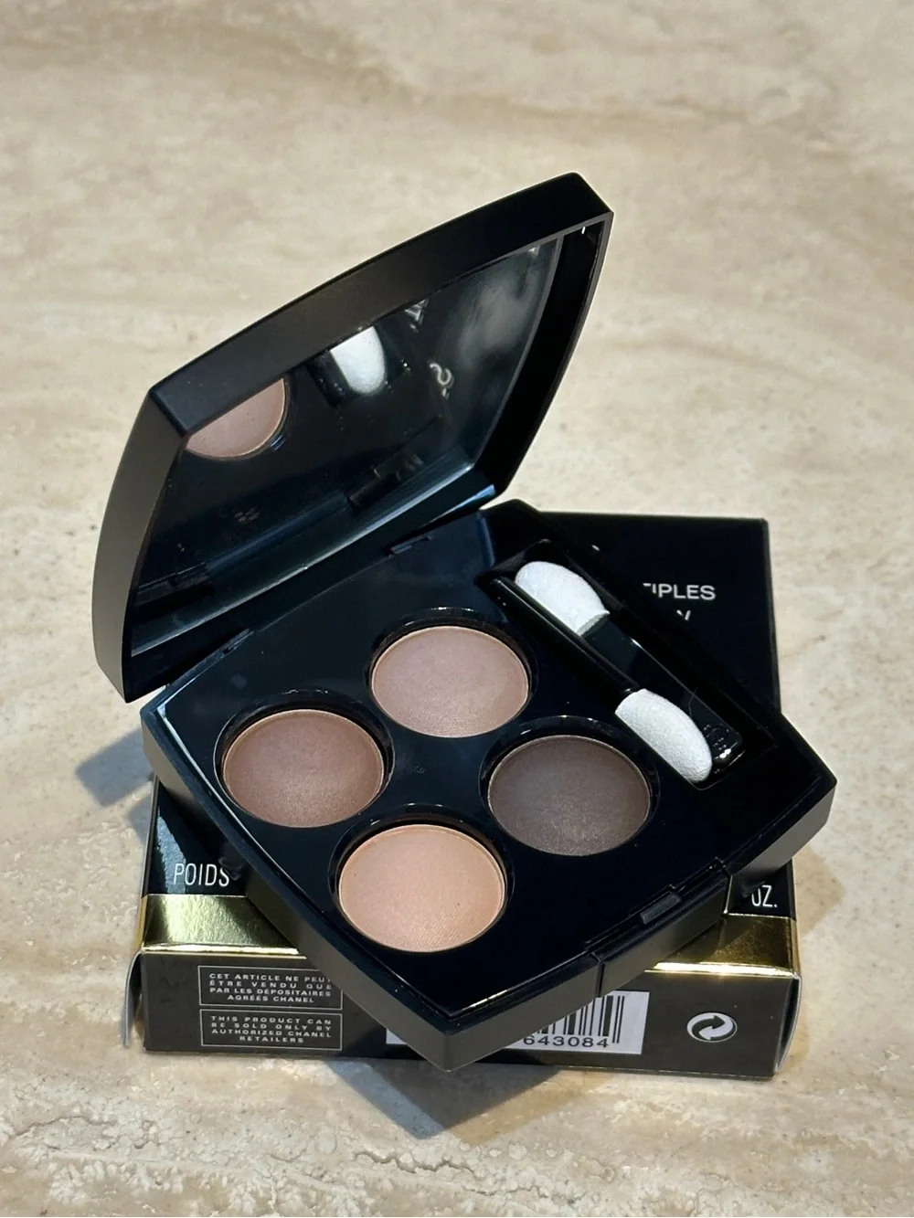 CHANEL LES 4 OMBRES MULTI-EFFECT QUADRA EYESHADOW - 308 CLAIR-OBSCUR
